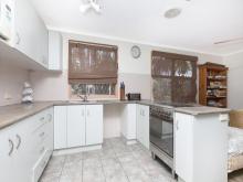 Modern Kitchen ready to move.